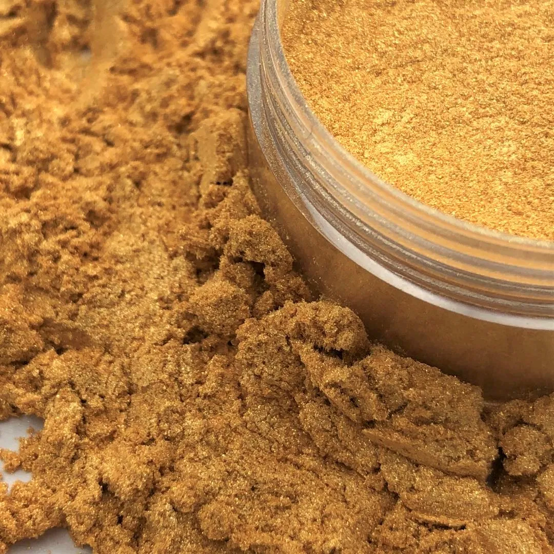 Pearlescent Pigments P851 Sparkling Gold for Coating Plastic 351 Rutile Fine Silver Paint Nail Art Hot Sale