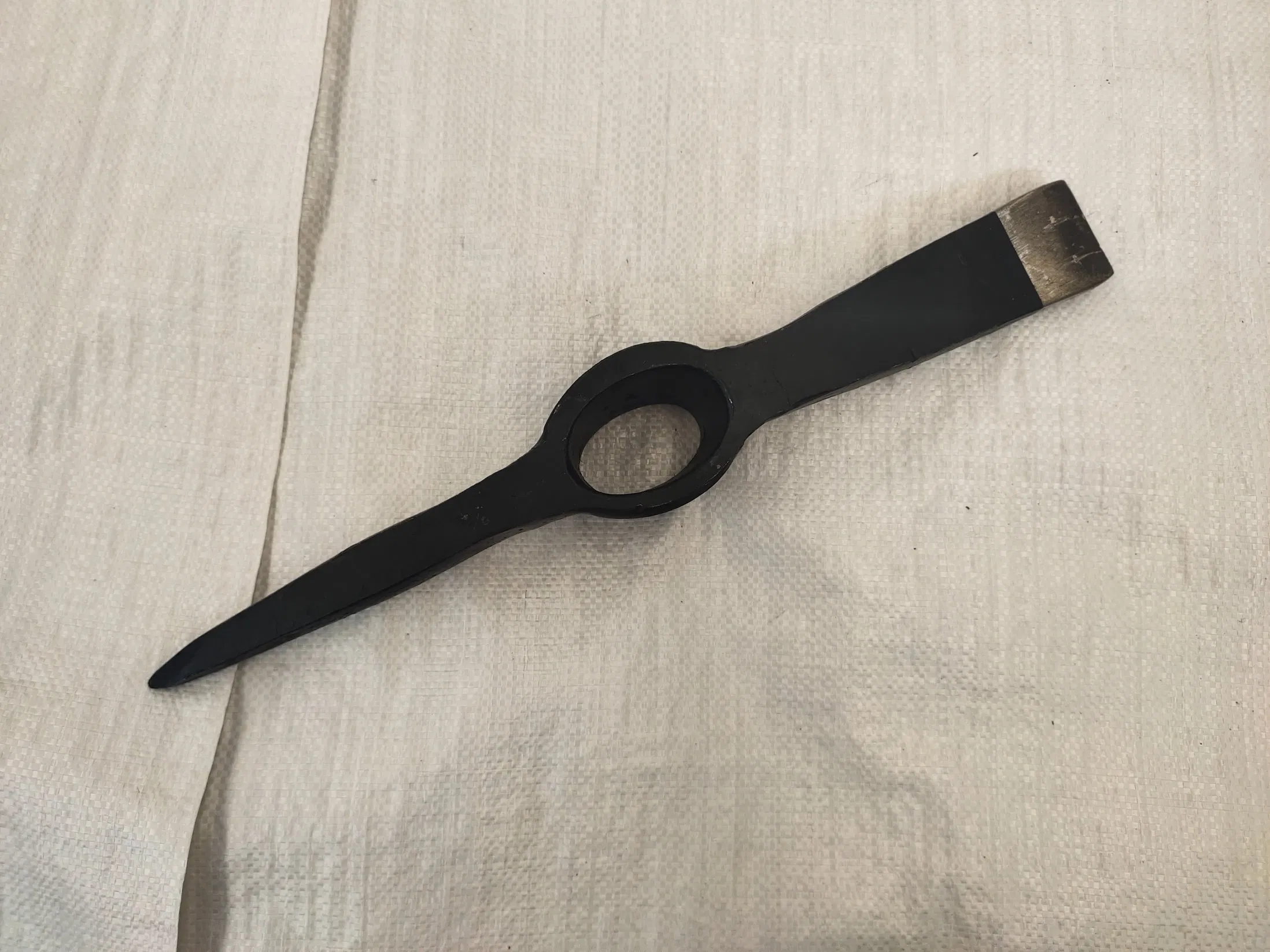 Pickaxe Free Forged Steel Pickaxe Oval Eye