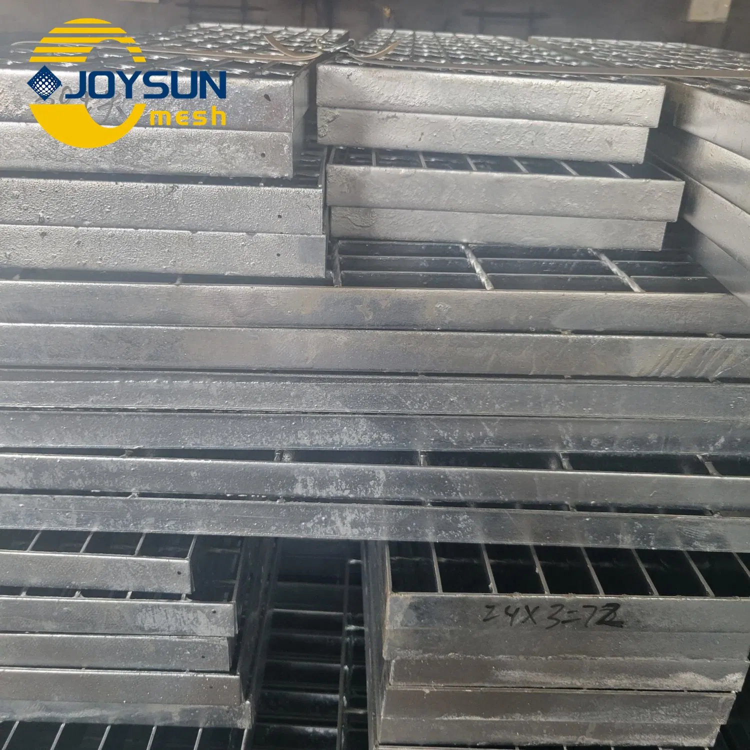 Slot Drain Suppliers Stainless Steel Serrated Grating China 15-W-4 Bearing Bar Pitch Stainless Steel Expanded Metal Grating