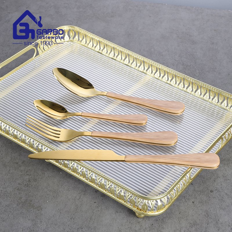 Golden Color Cutlery Set Hot Sale with Wooden Design Handle Flatware China Supplier