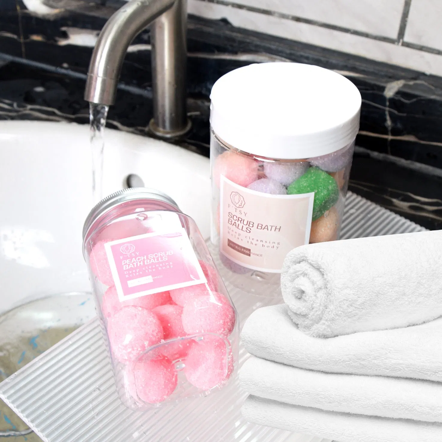 OEM/ODM Pure Natural Smoothing Brightening Bath Candy Exfoliating Sugar Scrub Balls Body Care