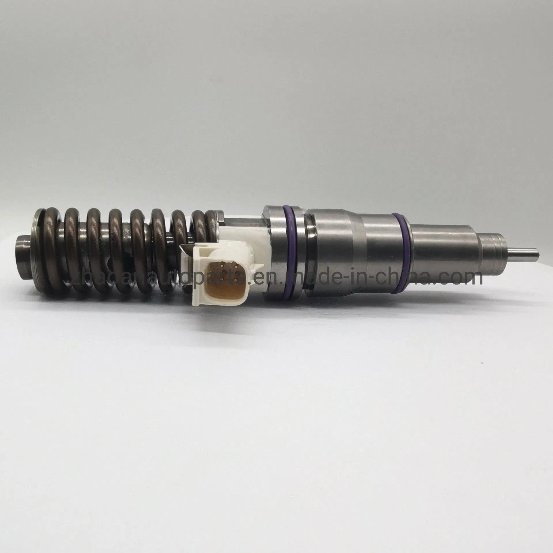Топливная форсунка Common Rail BEBE4D18002 для Volvo Penta MD13