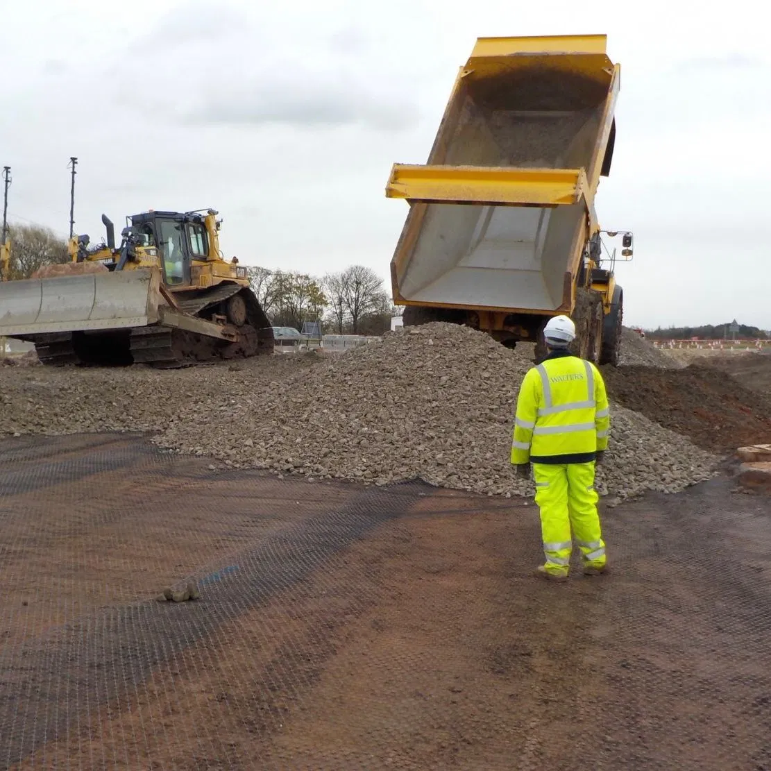 Biaxial Geogrid Fiber Glass Glassfber Geogrid Glass Fiber Geogrid Solution Driveway Paving Geogrid Plastic Geogrid for Roadworks Highways and Driveway