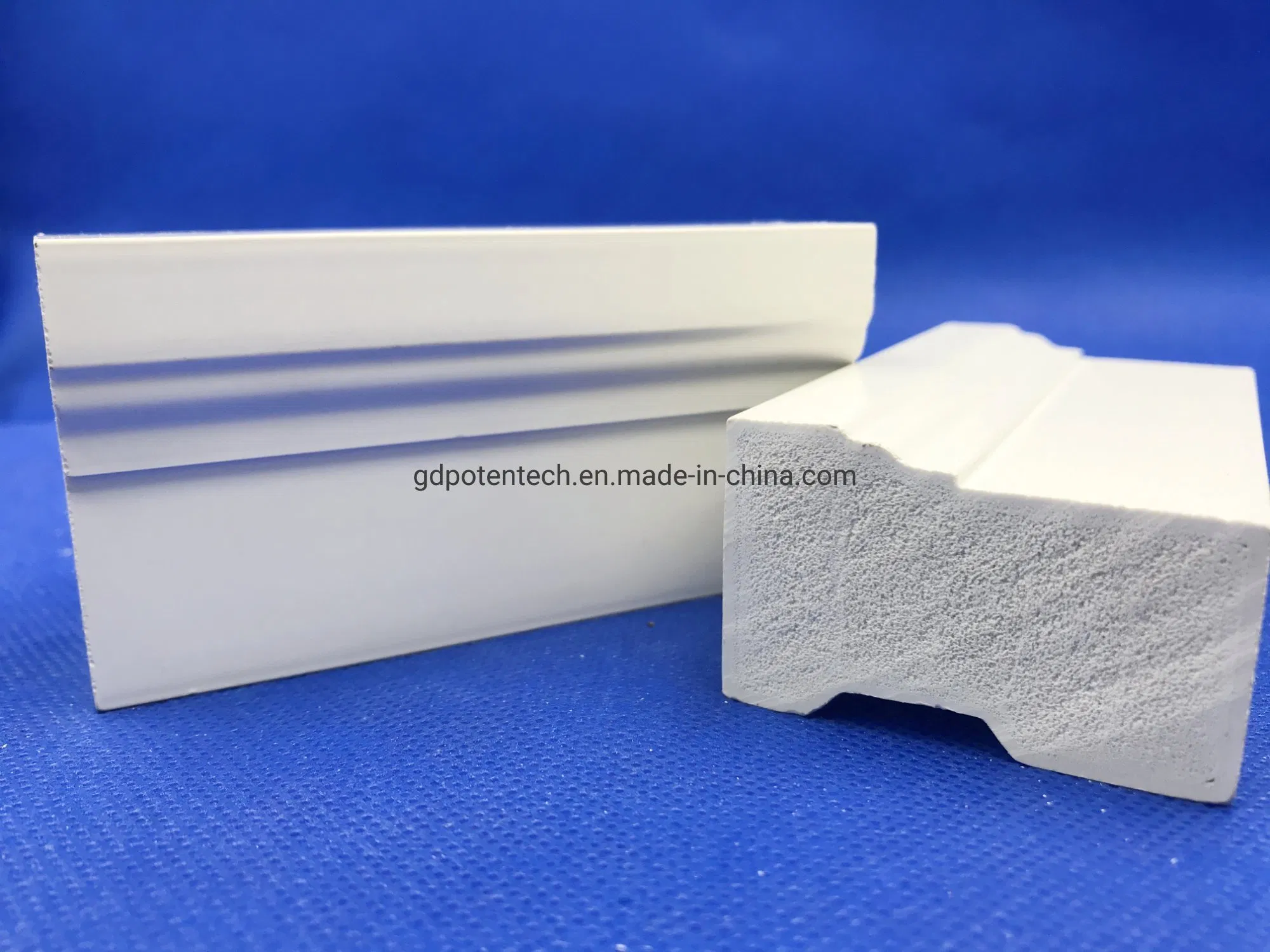 Waterproof PVC Material Interior Exterior Home Decorative Glossy Trim Moulding