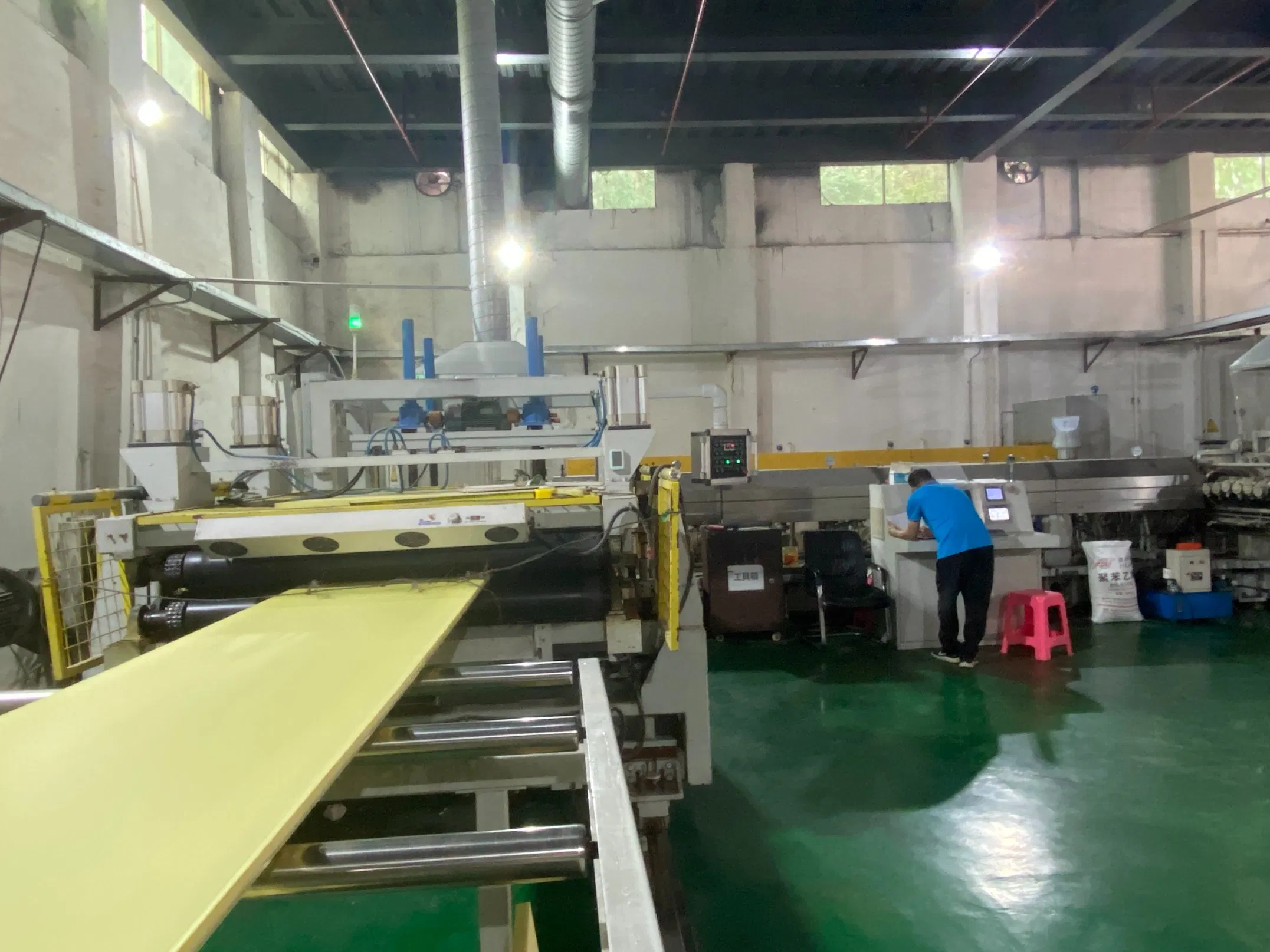 Jialiang B1 30mm Thick Composite Sandwich Panel for Versatile Use