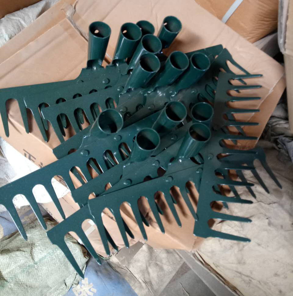 12 14 Teeth Red Painting Steel Rake Head