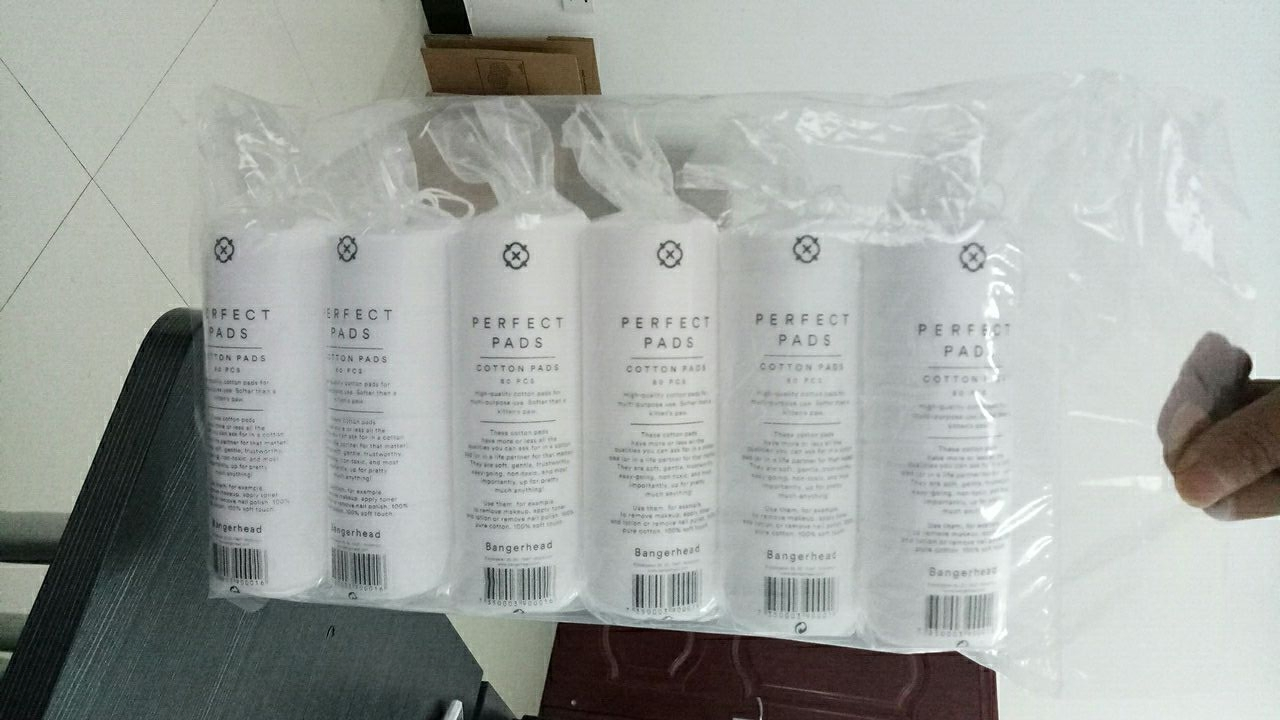 Embossed Cosmetic Round Cotton Pads