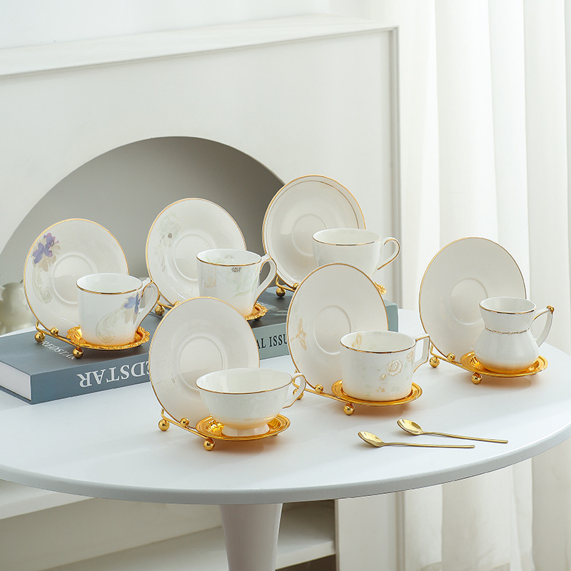 Stylish Tabletop Tea Cup Rack with Spoon Holder for Organized Storage