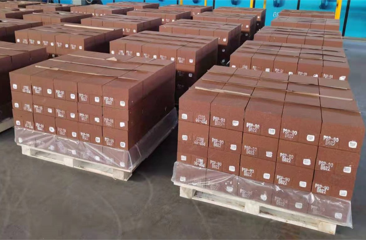 Магнезитовый герцинитовый кирпич для цементных печей