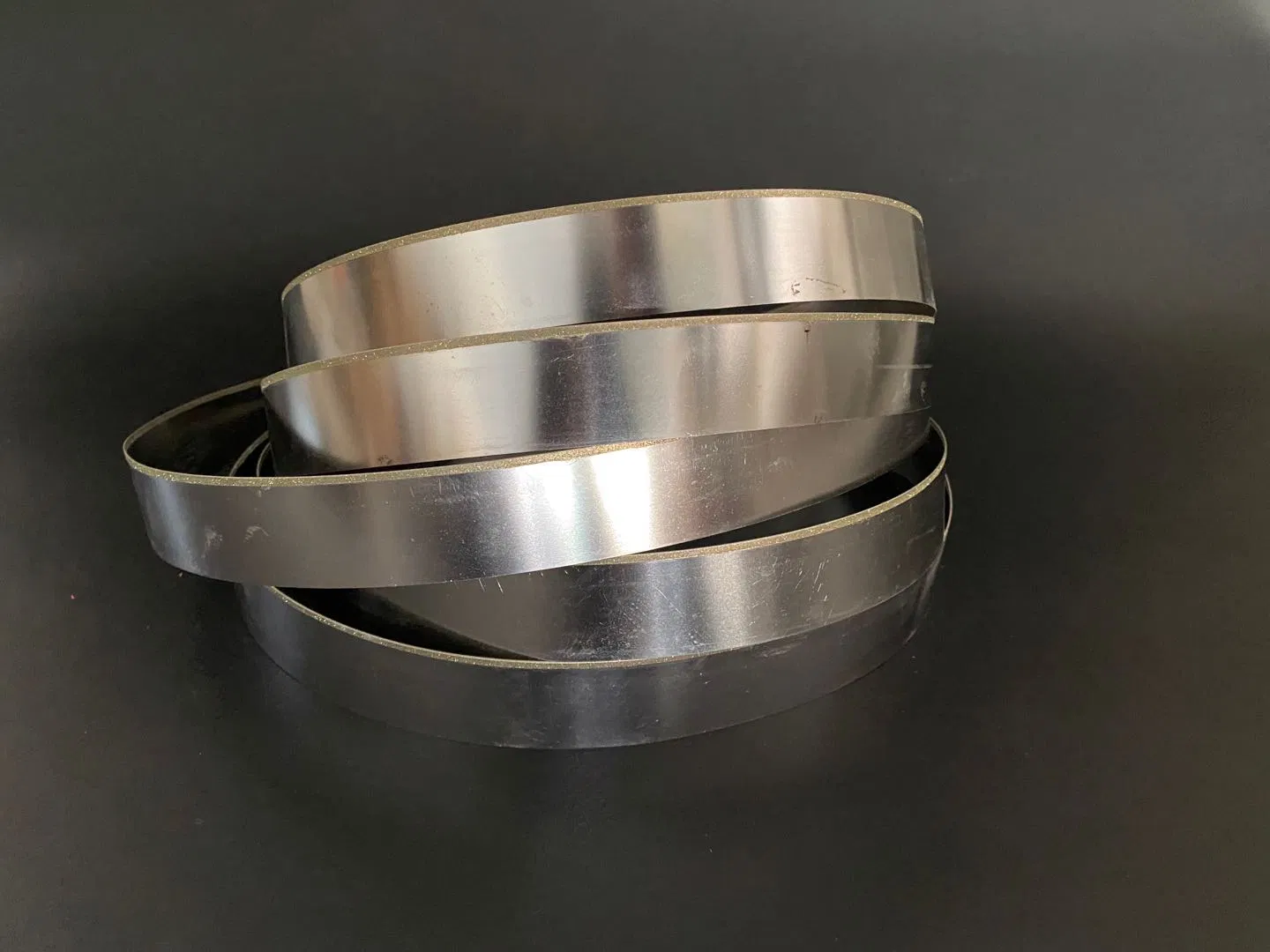 Алмазная ленточная пила для резки металла и графита