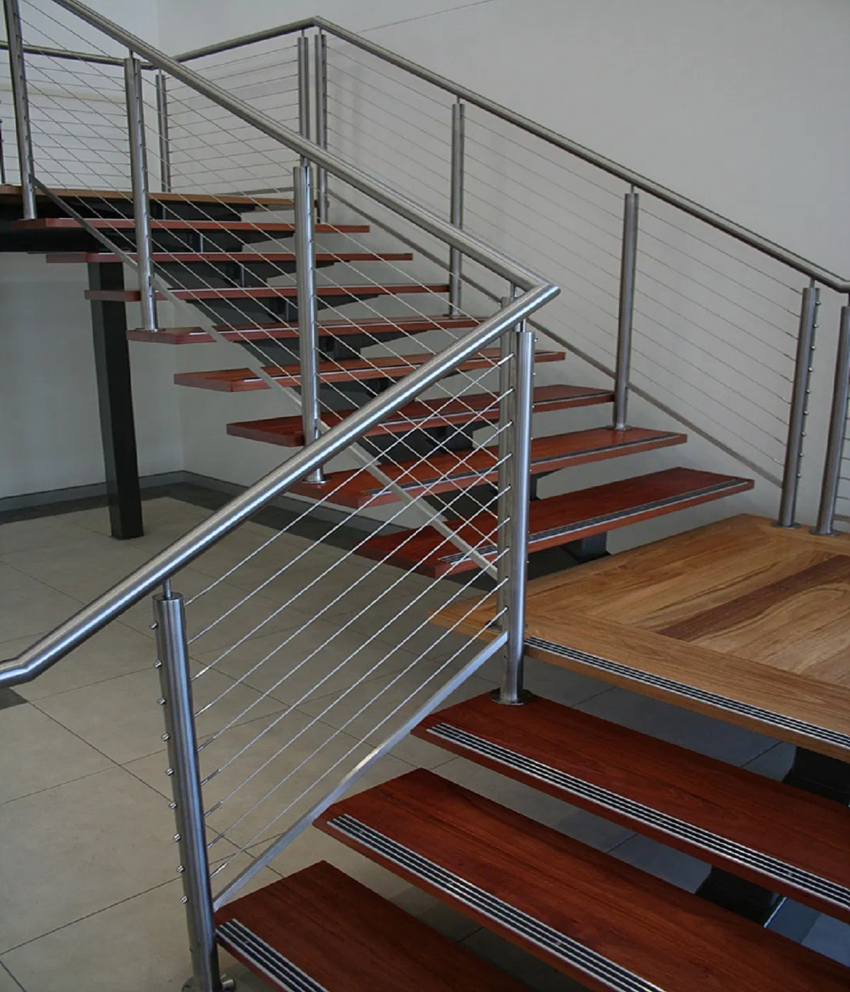 Hot Selling Stainless Steel Railing Round Post Cable Railing Stairs Handrail