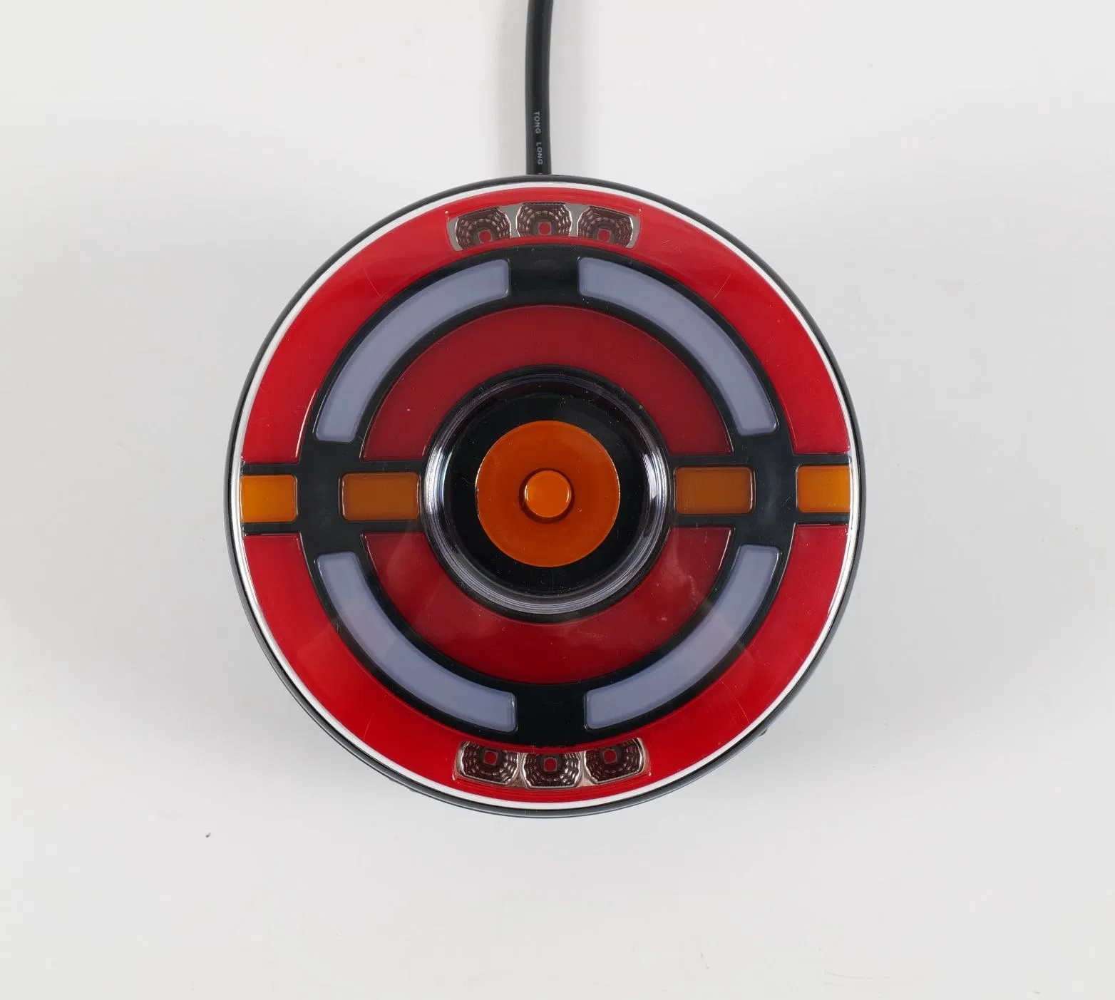 Светодиодные стоп-сигналы и поворотники для грузовиков