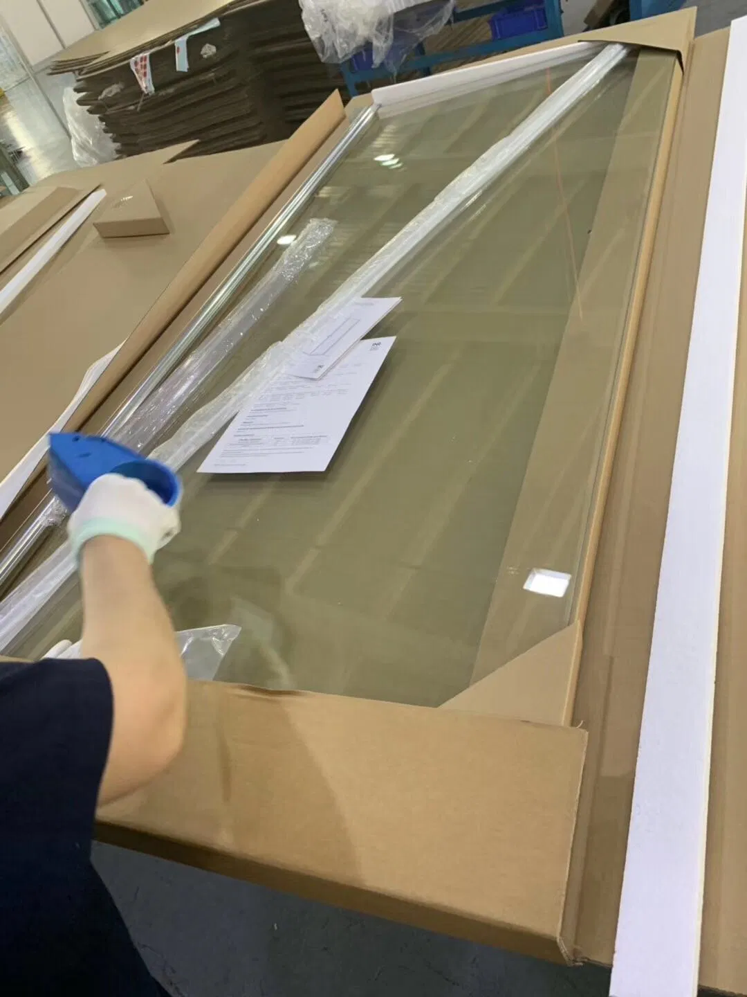 Закаленное стекло 6мм и 8мм для душа и ограждений