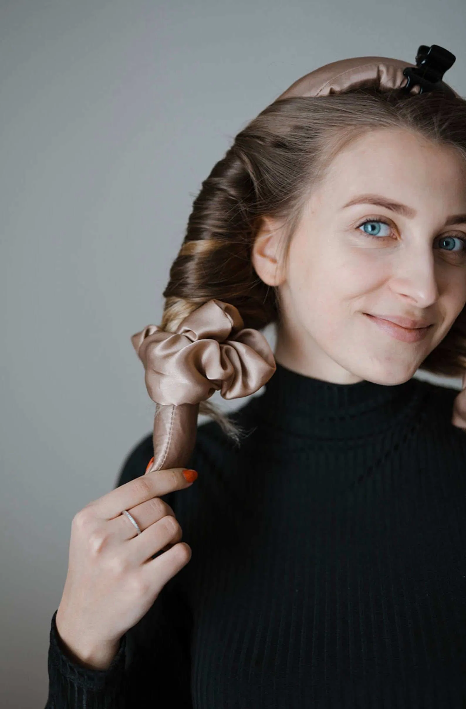 2025 Fashion New Product 100% Mulberry Pure Silk Heatless Curls Curler with Scrunchies Heatless Hair Curler
