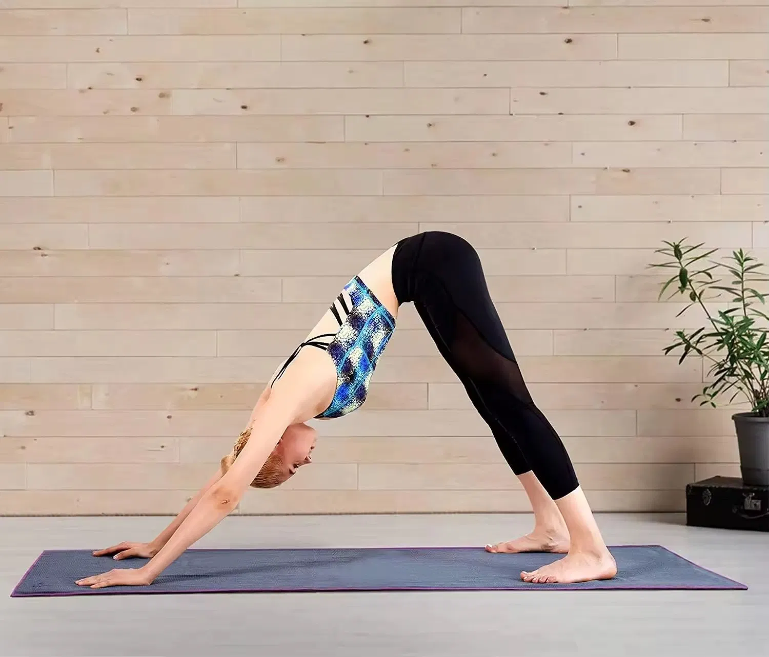 Hot Sale More Color Super Absorbent Microfiber Sports Towel Microfiber Gym Towel with Mesh Bag