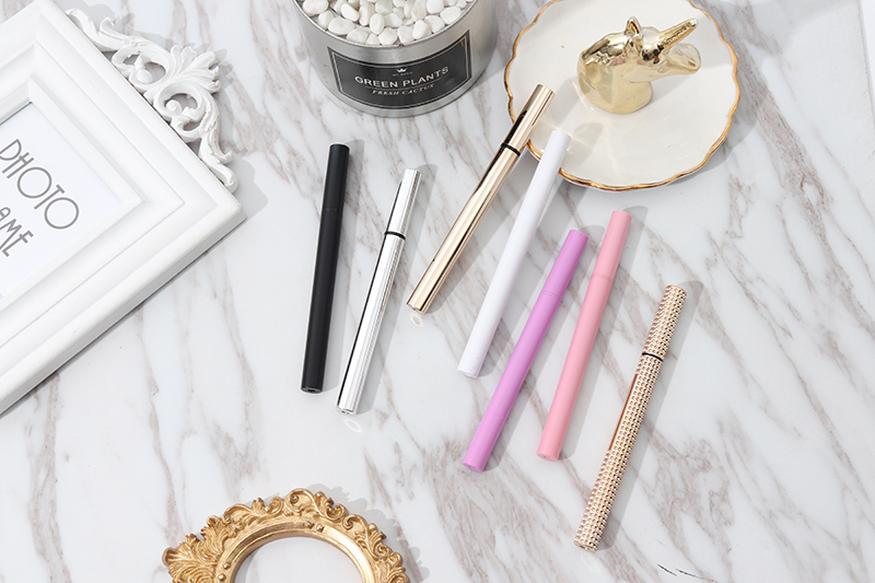 Lightweight Gold Liquid Eyeliner Vegan Wholesale OEM Good Quality Makeup Pen