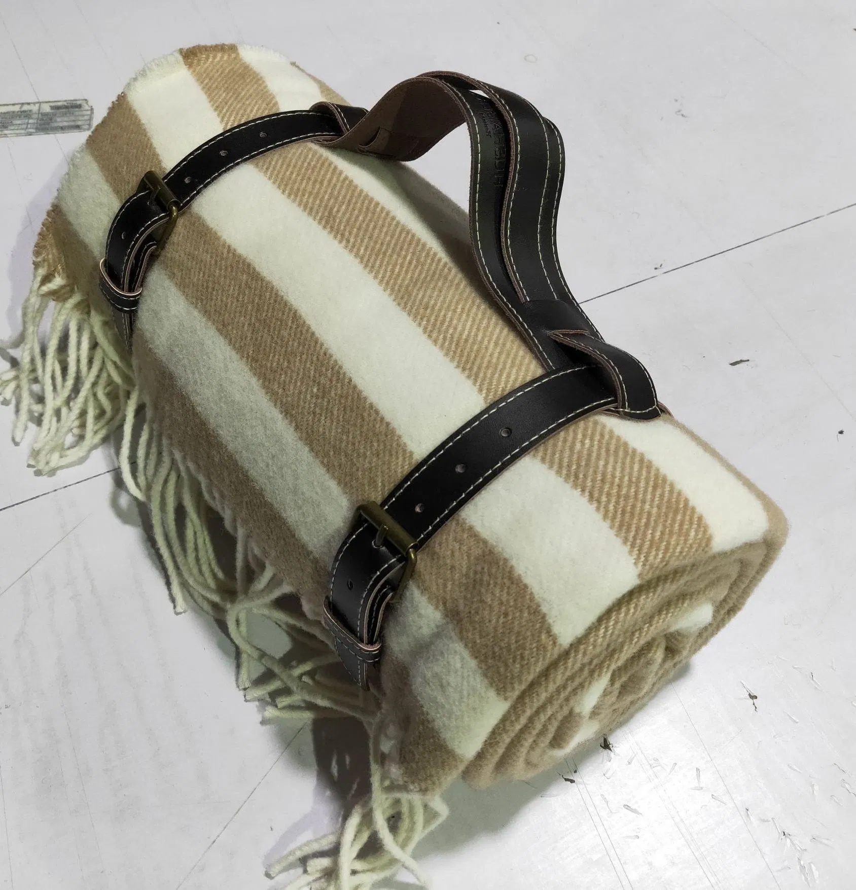 New Arrival Fashion & Warm Pure Wool Throw Blanket