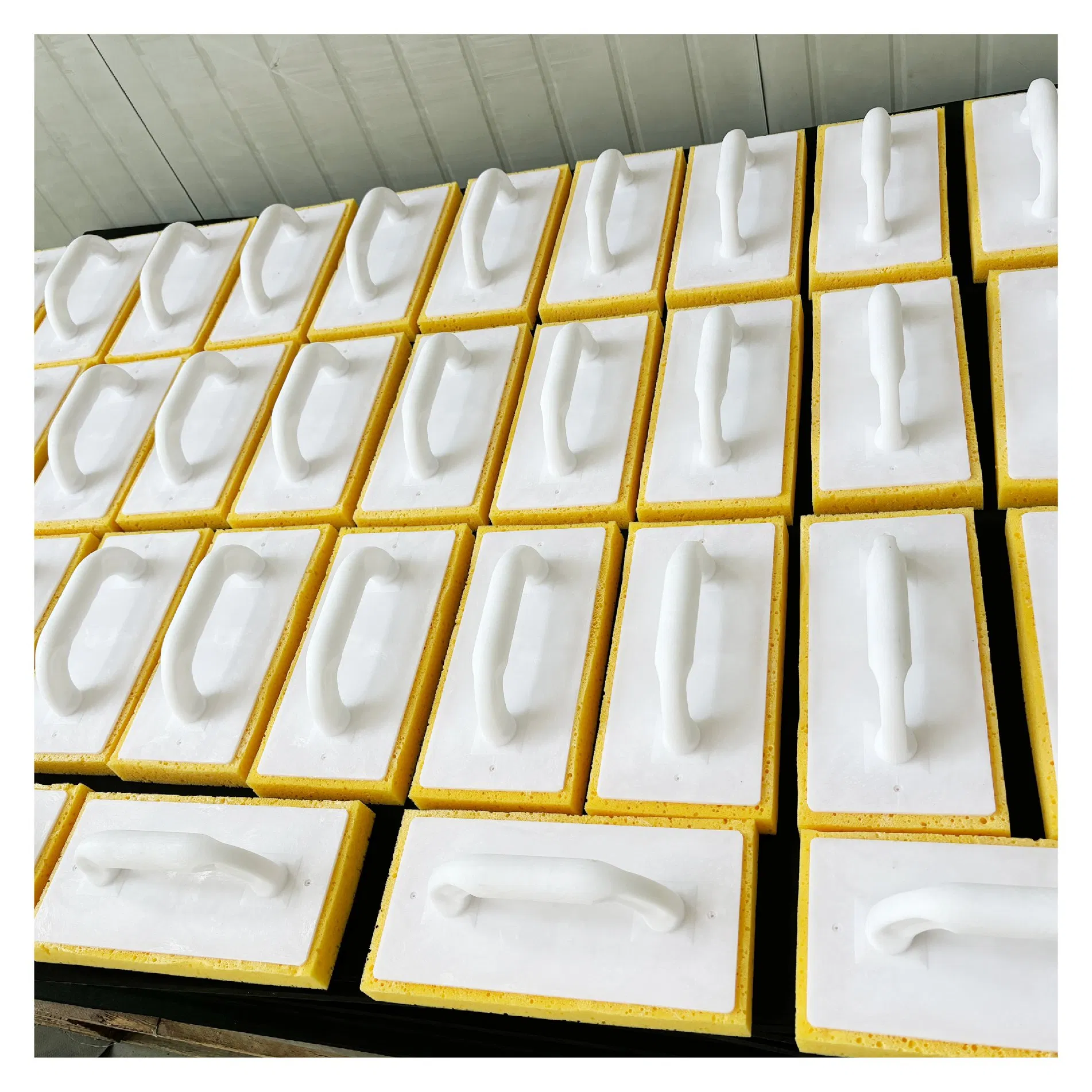 Cheap Price Plastic Trowel Factory Direct Sale High Elasticity Plastic Sponge Trowel