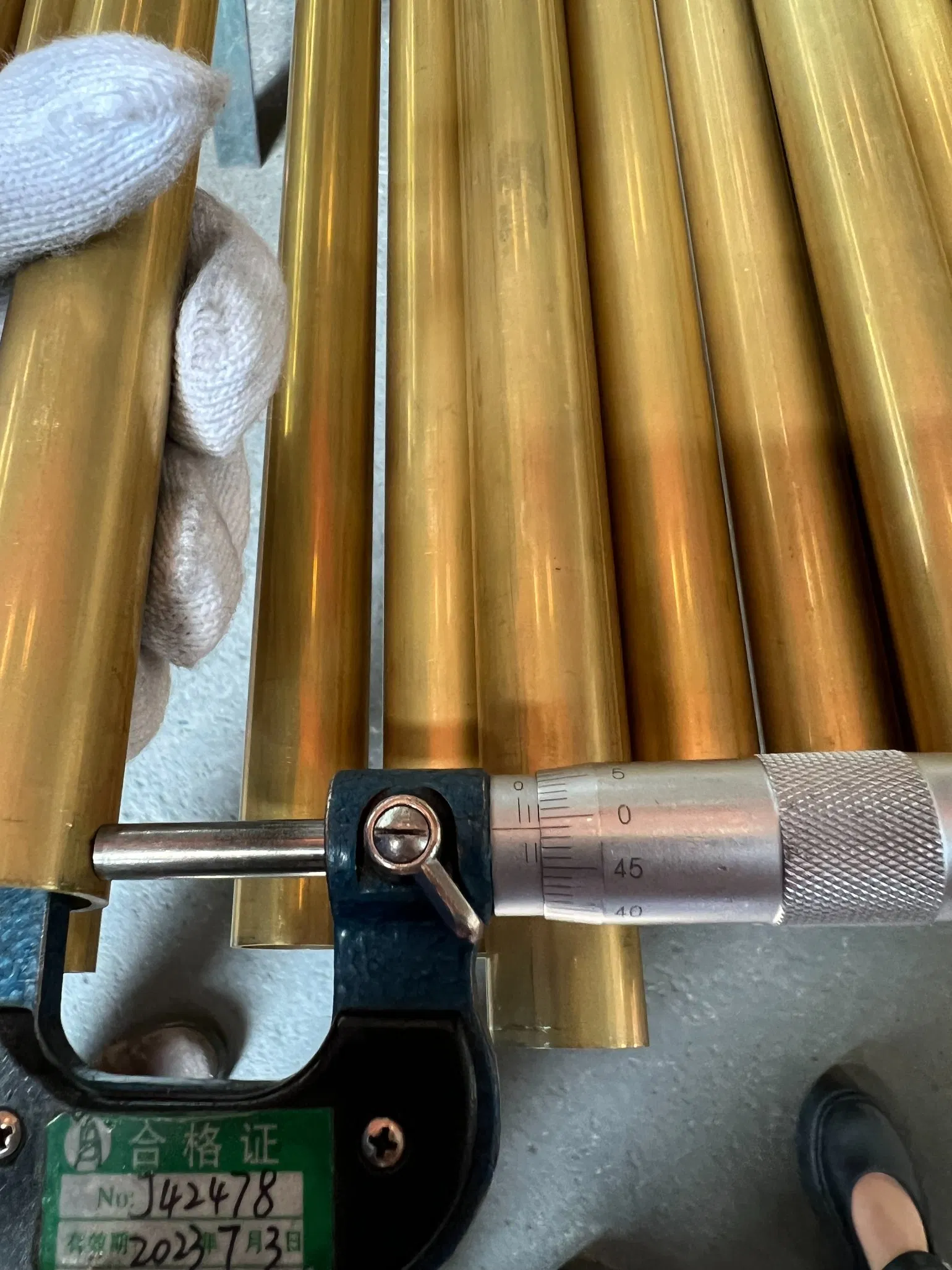 ASME Sb42 Copper C12200 C22600, C23000, C24000 Seamless Brass Pipe Tube