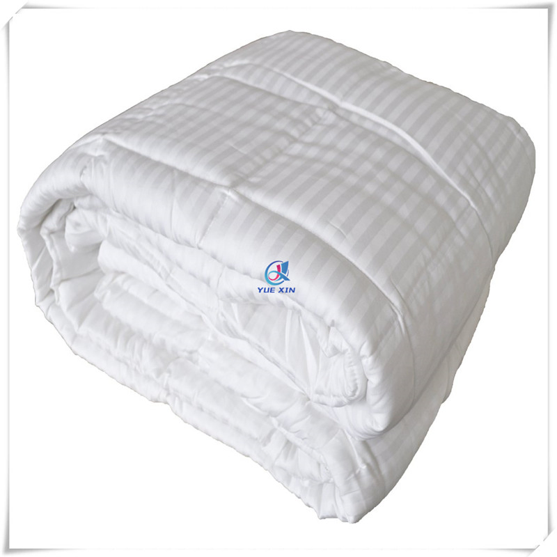 Luxurious Microfiber Comforter Insert for Ultimate Sleep Experience