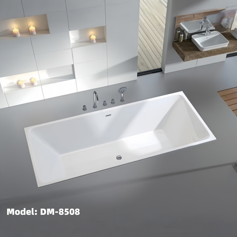 Modern Acrylic Bathtub with Comfort Accessories for Relaxation