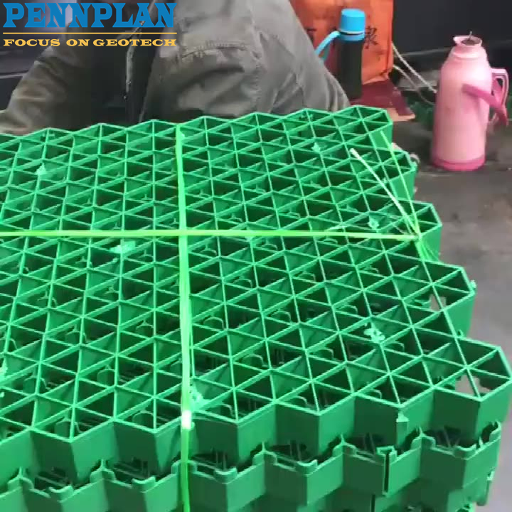 Construction Material Plastic Paver Grid Flooring Tile Used in Road Foundation