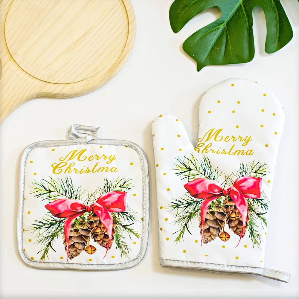 Merry Christmas Durable Heat Resistant Pot Holders and Oven Mitts for Kitchen