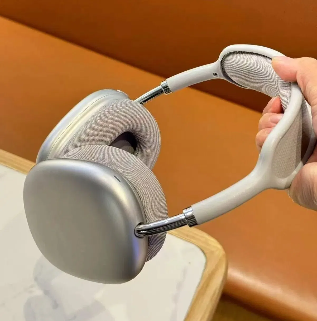 Беспроводные наушники Air Max с шумоподавлением