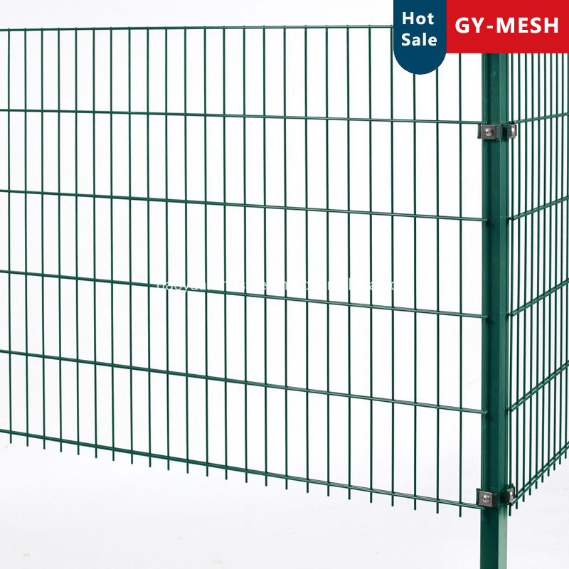 3D Powder Coated PVC Welded Curved Fence
