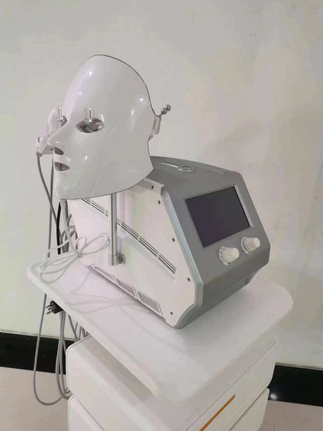 Кислородный аппарат для глубокой чистки лица и ухода за порами