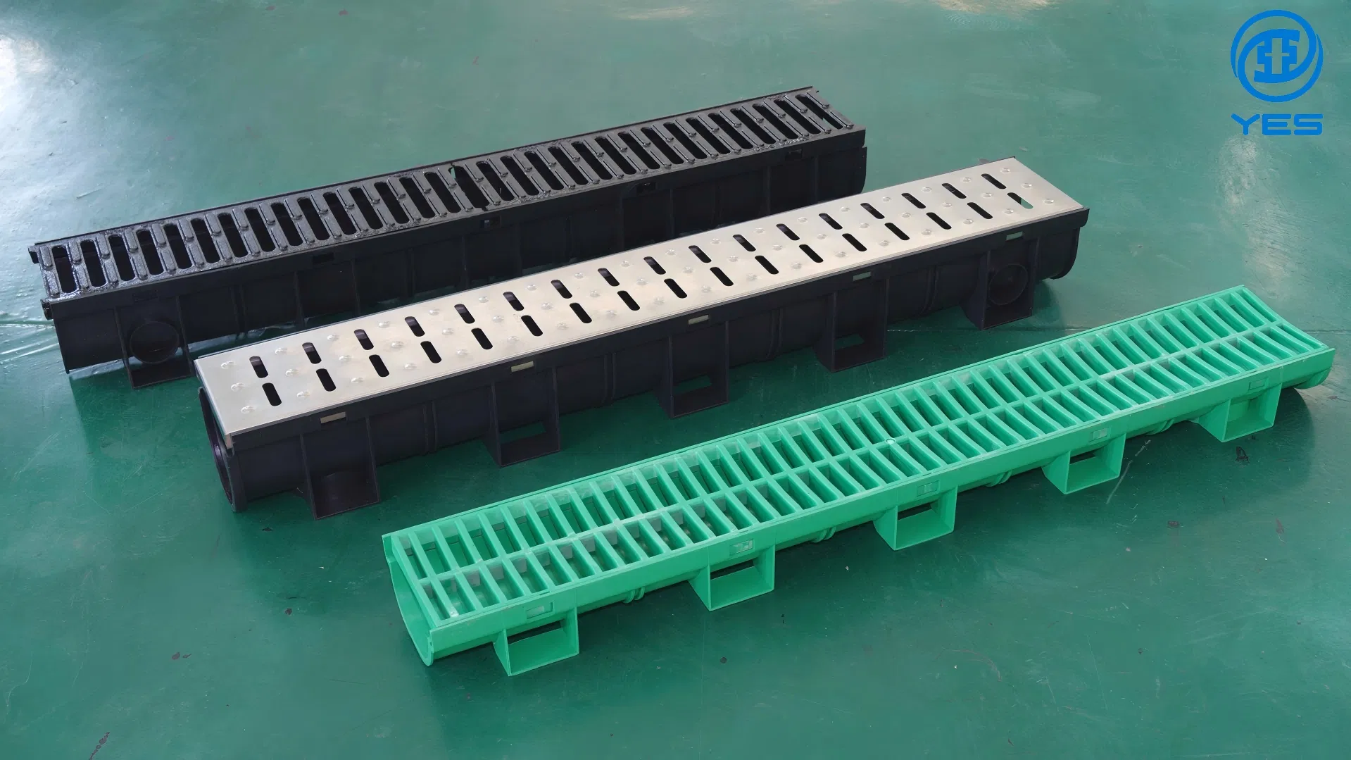 Outdoor Drainage HDPE Plastic Drain Channel 100mm Custom Specification