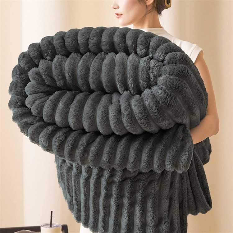 Ultra Soft Warm Fluffy Coral Fleece Blanket for Winter Anti-Pilling Polyester Bed Blanket