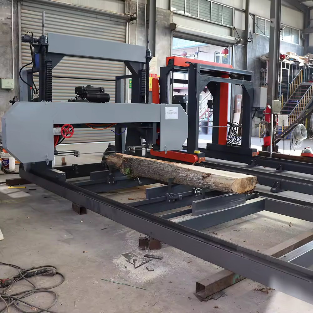 Ленточная пила по дереву портативная горизонтальная