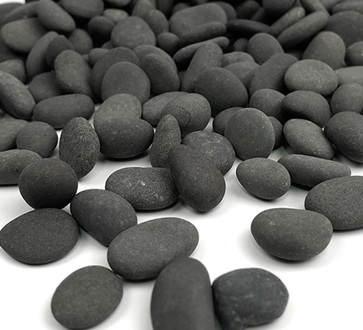 Wholesale 2026 Grey Natural Crushed Pebble Stone with Best Price for Villa Application