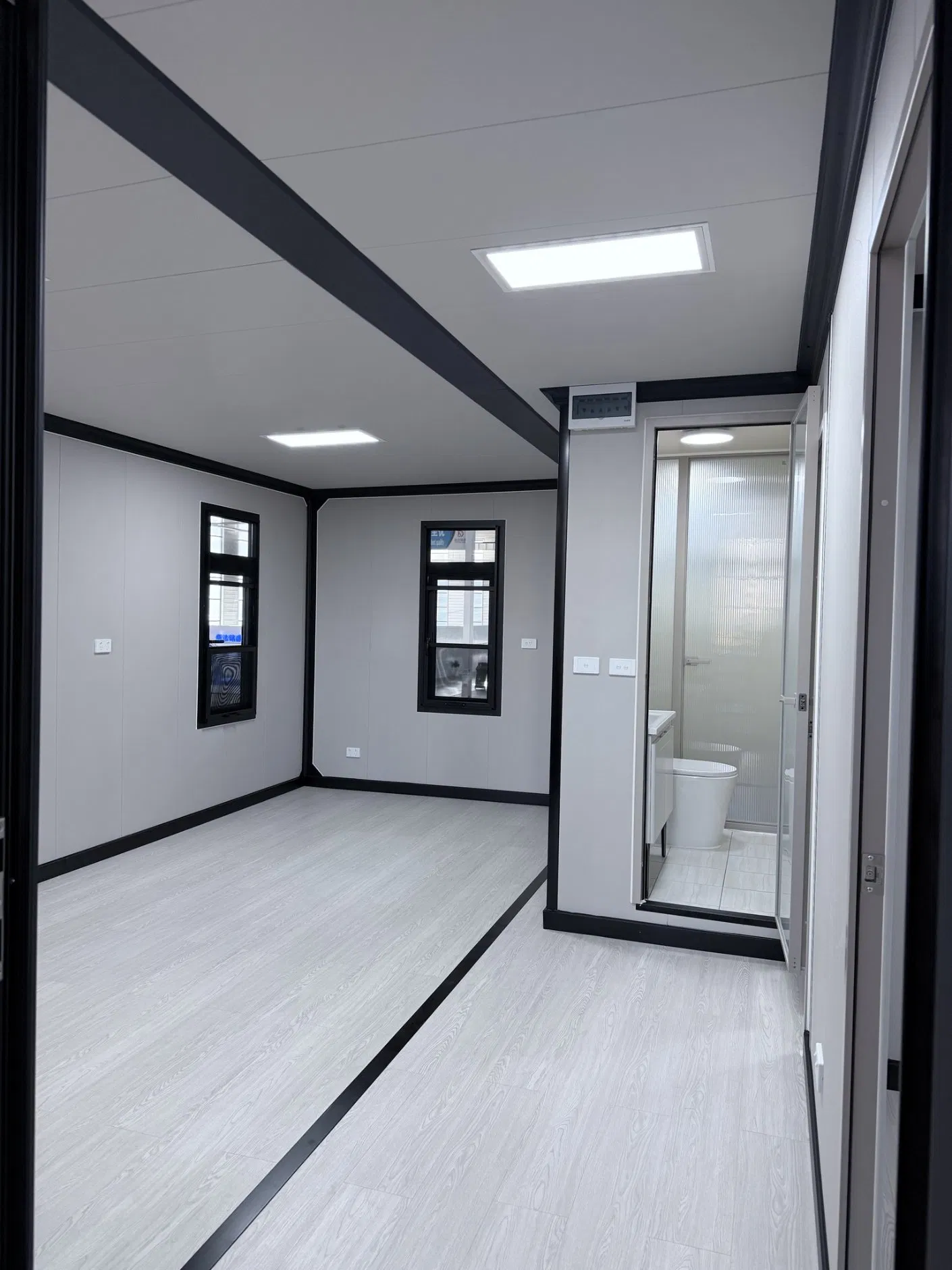 Insulated 20FT 40FT Tiny Prefabricated Expandable Home 2 3 4 Bedroom Foldable Container Portable Expandable House Prefab Luxury Villa Apartment