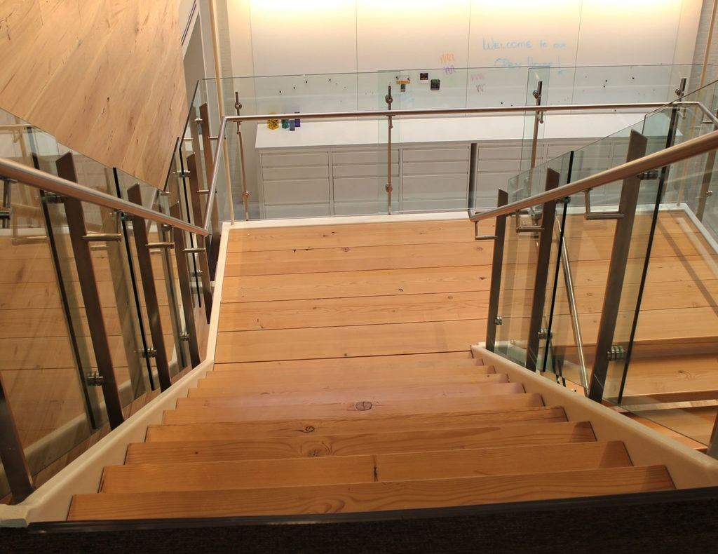 Modern Stainless Steel Glass Railing for Stairs/Stair Handrail