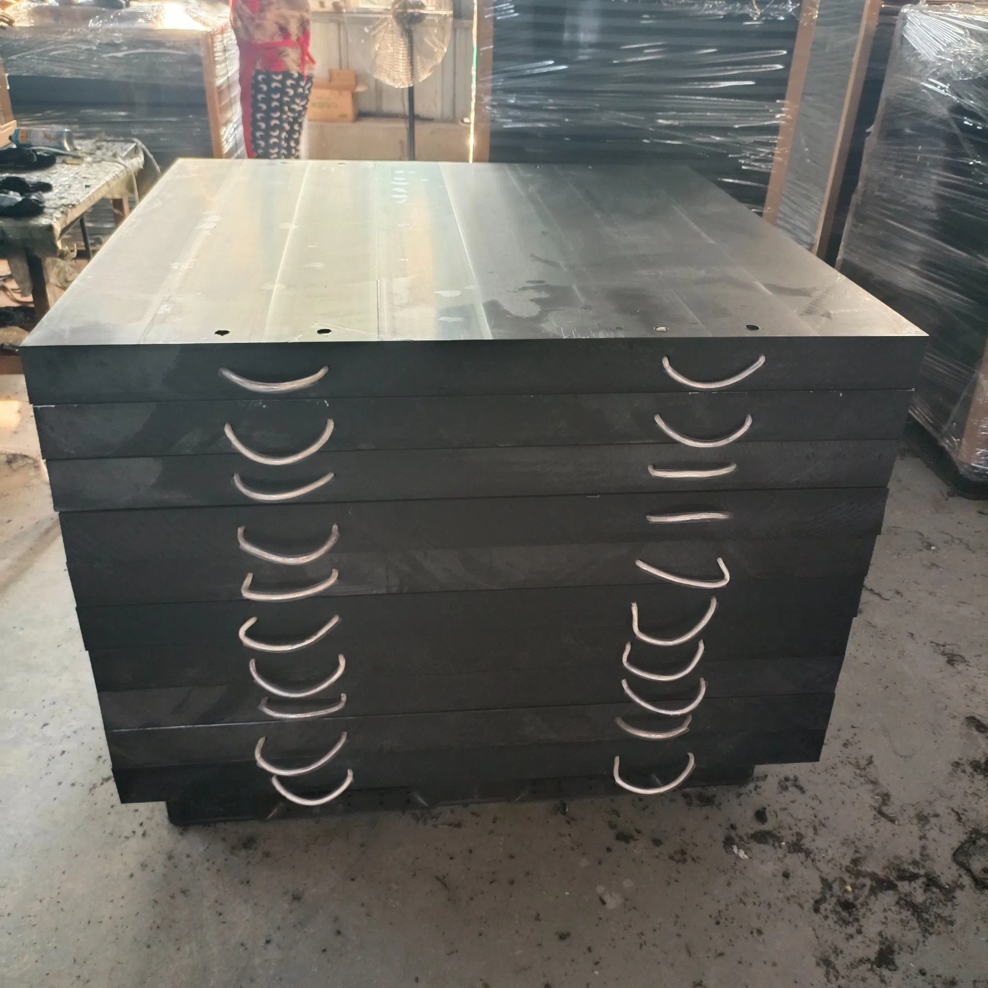 UHMWPE Crane Outrigger Pad Polyethylene PE1000 Outrigger Pad Patin De Calage China Manufacturer