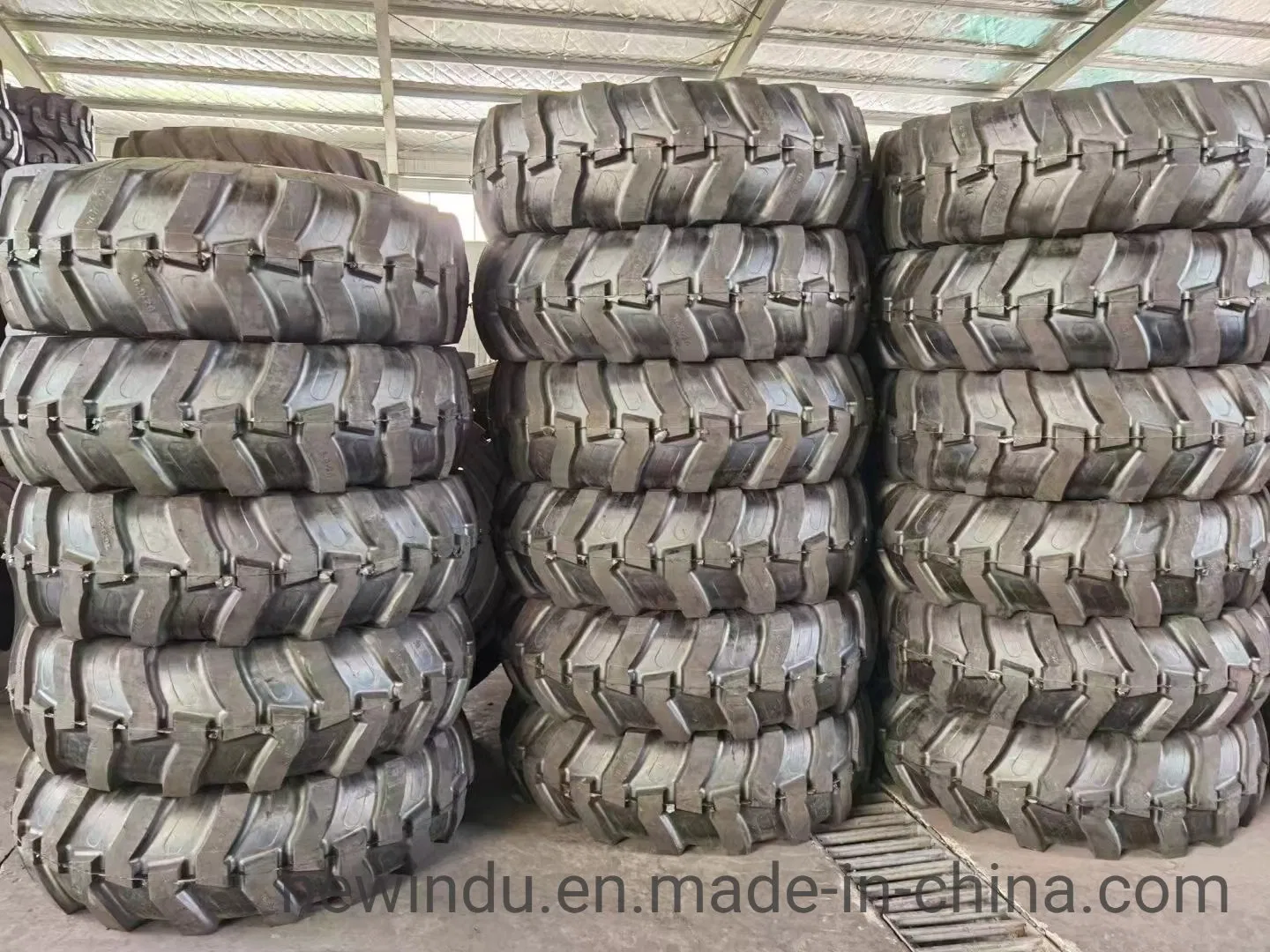 335/80R18 Радиальная Грузовая Шина