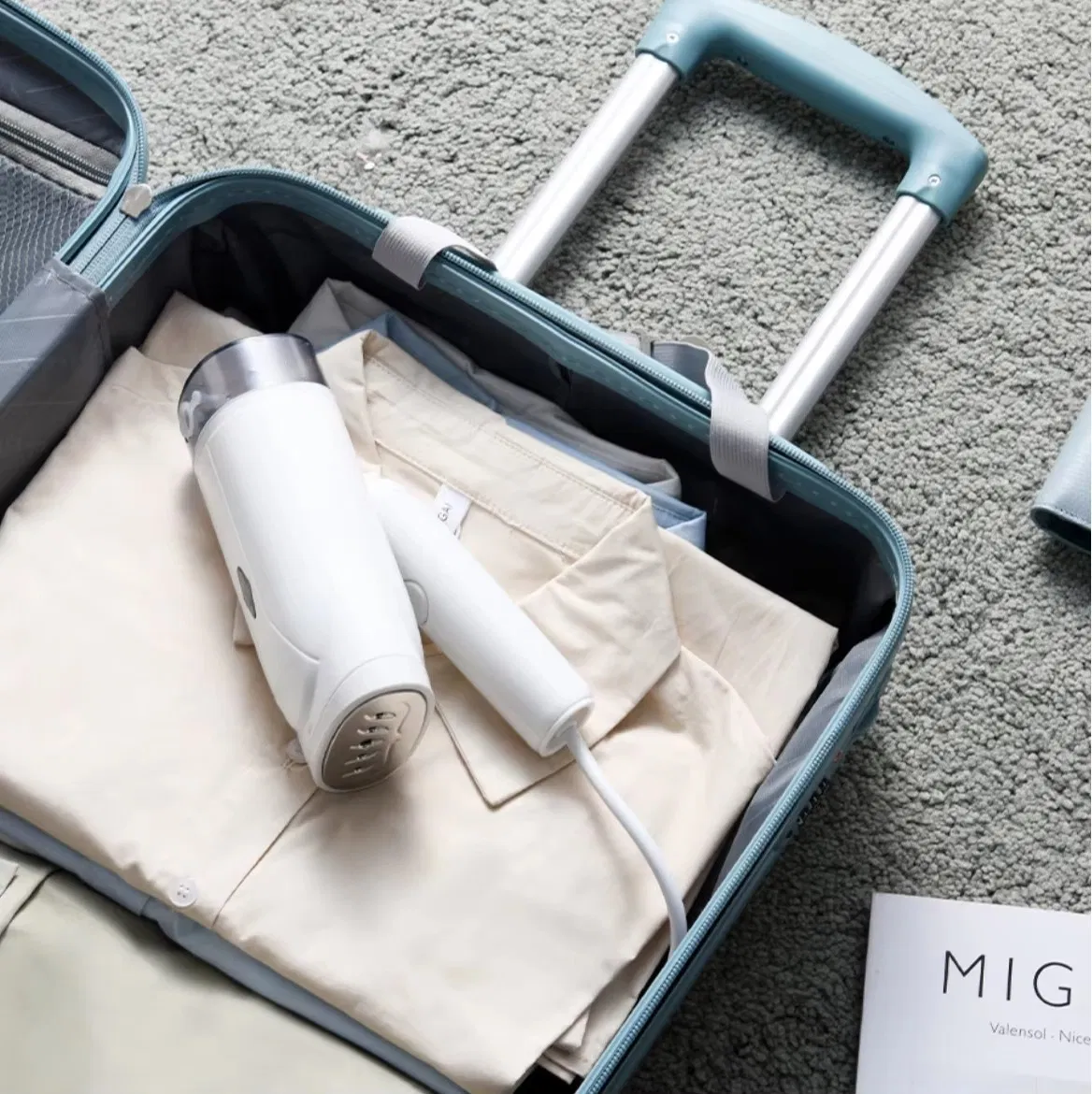 Living Room Furniture Compact Handheld Steamer Steam Iron Perfect for Travel and Everyday Use