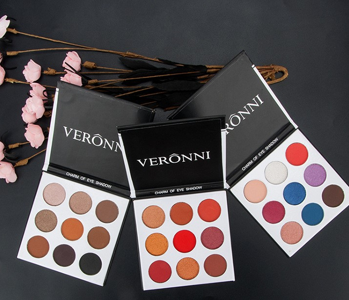Wnm217 Hot Sale Eyeshadow Palette 9 Color Eyeshadow 9 Color Eyeshadow Palette Retro Makeup Cheap Eyeshadow Palette Wholesale