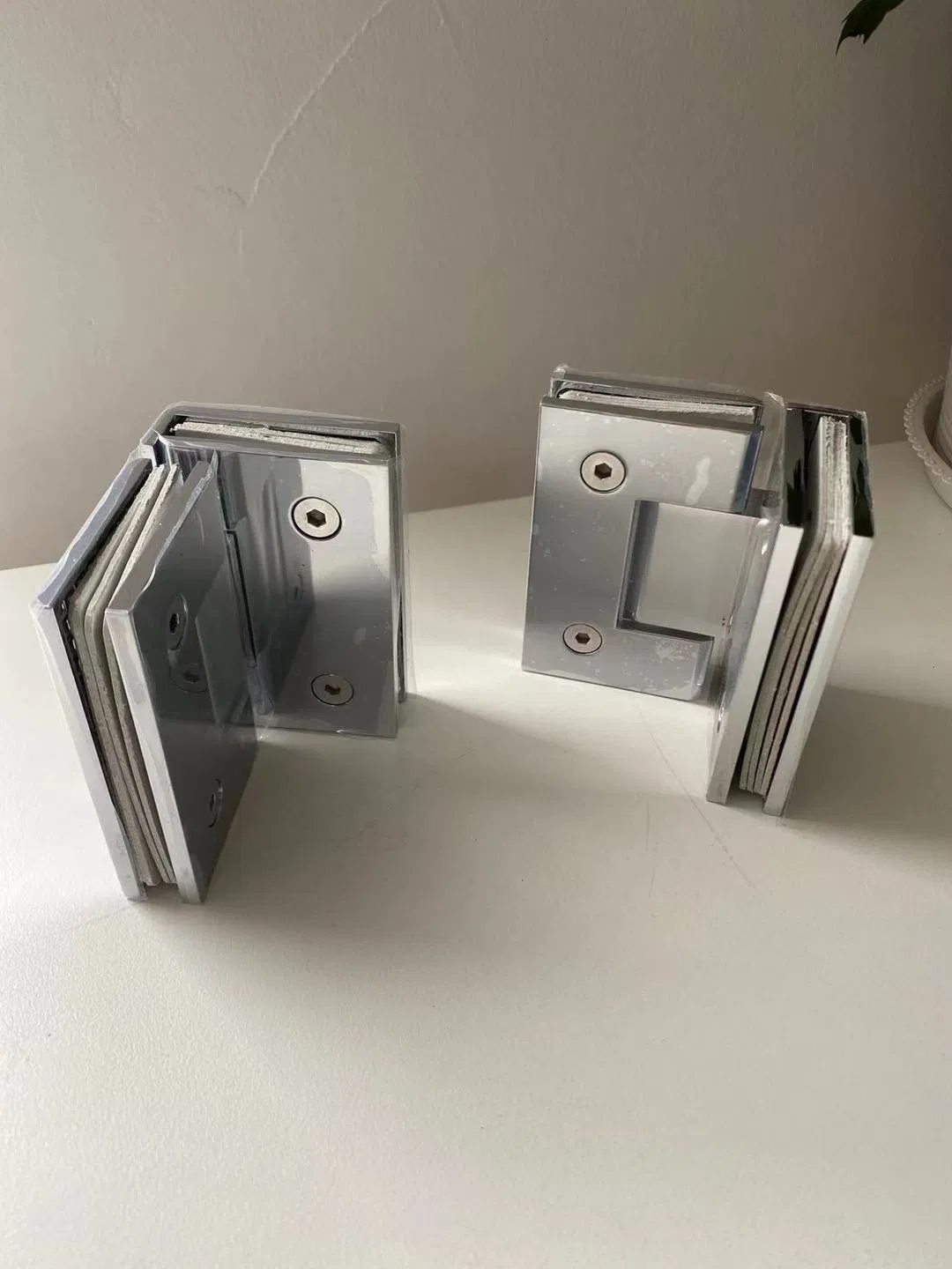 Brass Solid Shower Hinge, Chrome Coating Finished Shower Hinge