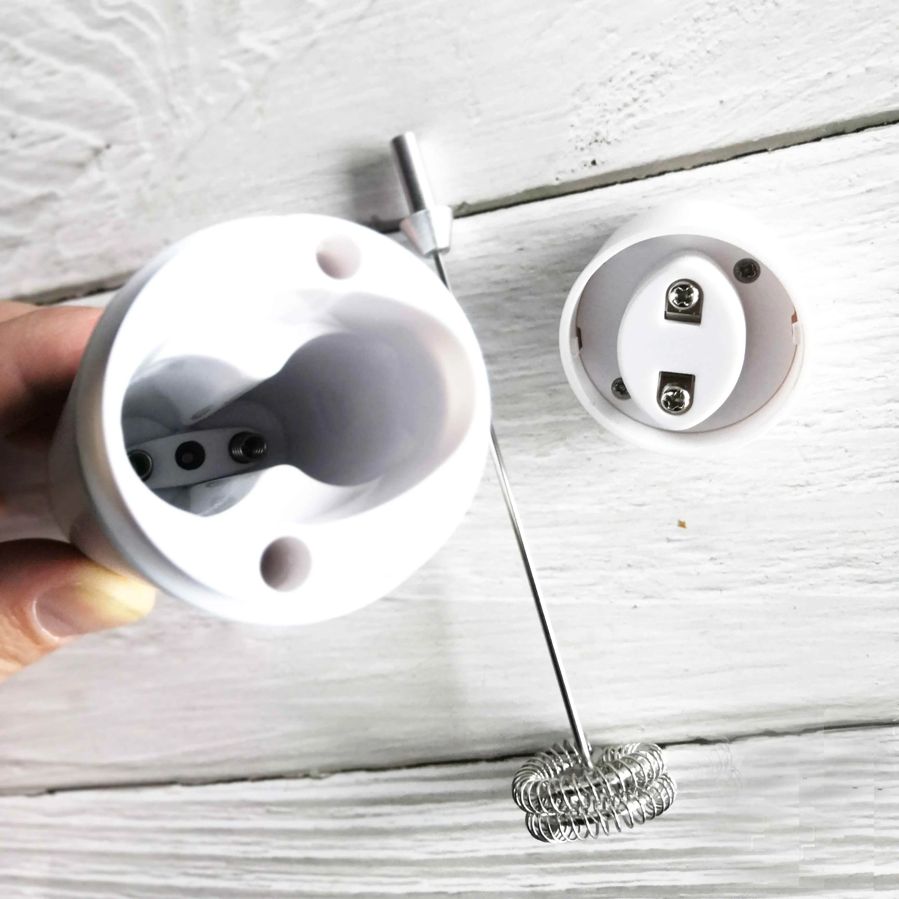 Factory Wholesale Cheap Portable Double Whisk Milk Frother Battery Operated Electric Coffee Whisk