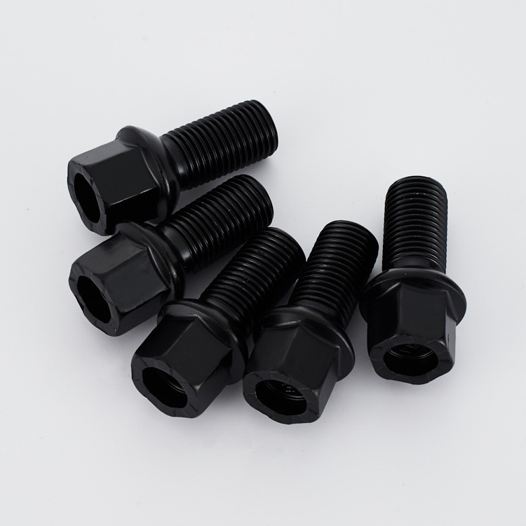 Wholesale OEM Black Oxide Wheel Lug Hub Bolt