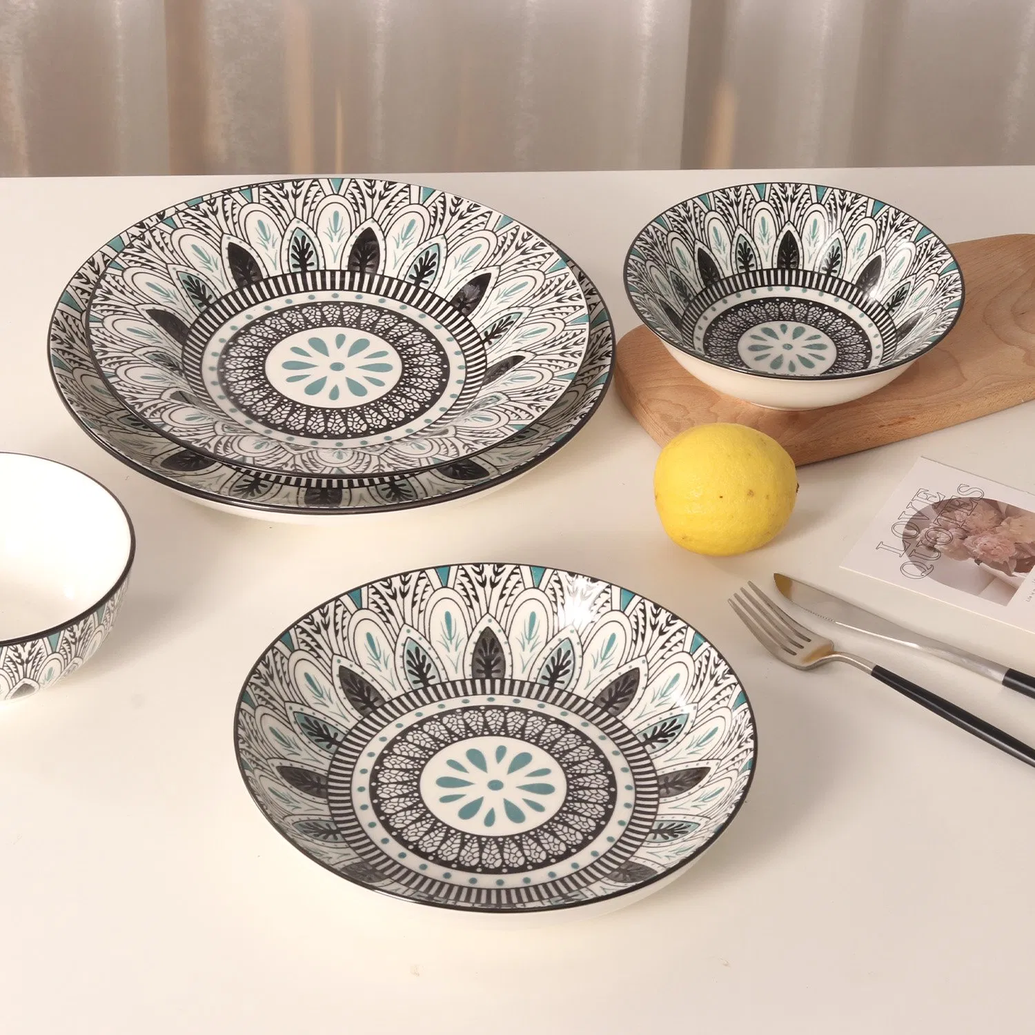 Pad Printed Beautiful Ceramic Bowl Plate Set for Table