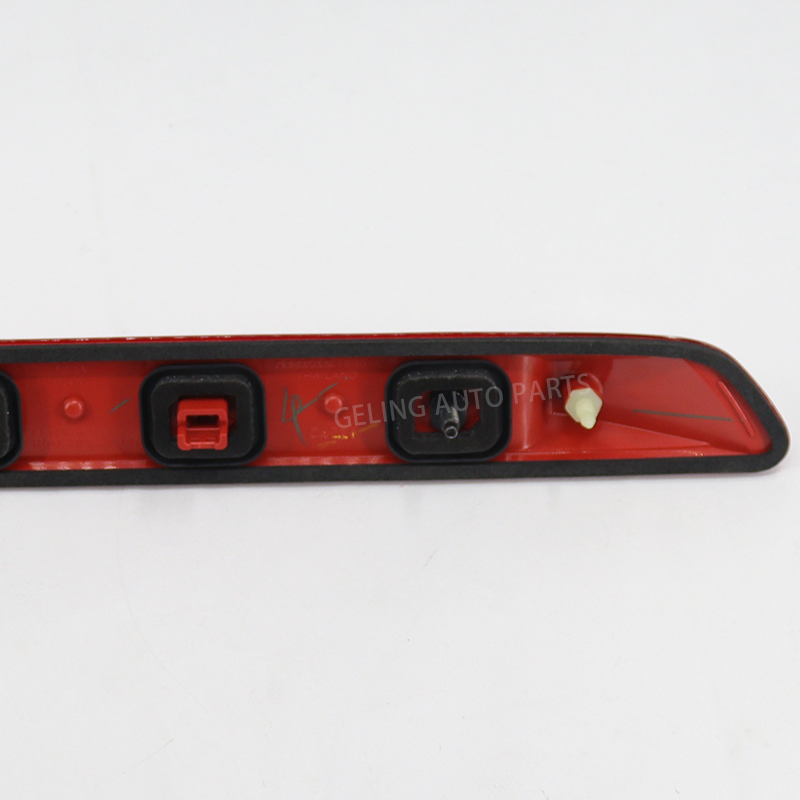 Стоп-сигнал LED для Isuzu D-Max 2020+ (OE 8983268450)