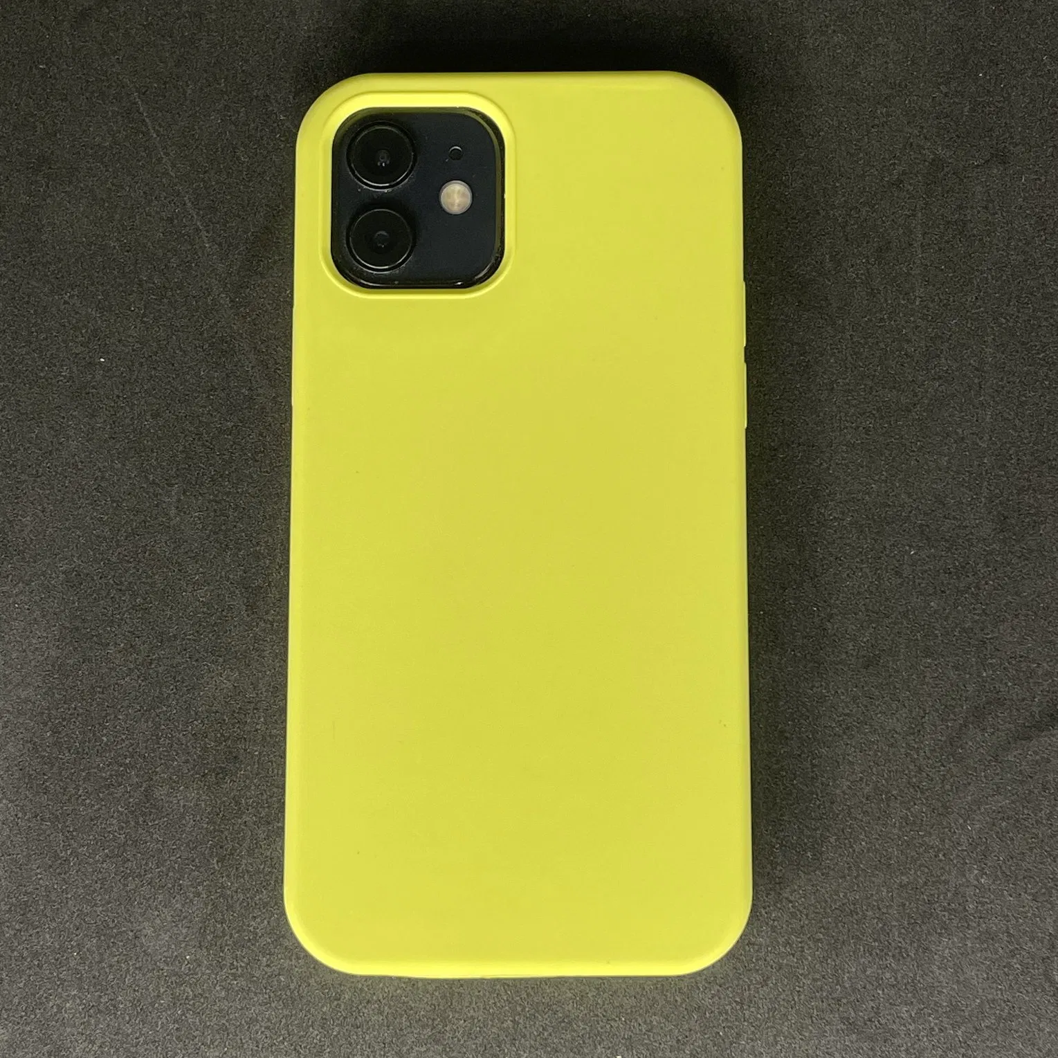 Ударопрочный силиконовый чехол для iPhone 12-14 Pro Max