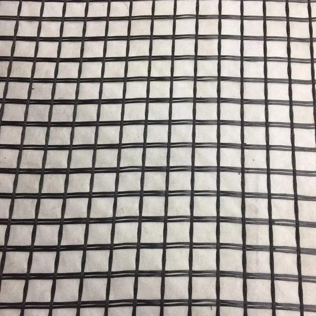 Fiberglass Geogrid 50kn Composite with PP Non-Woven Geotextile