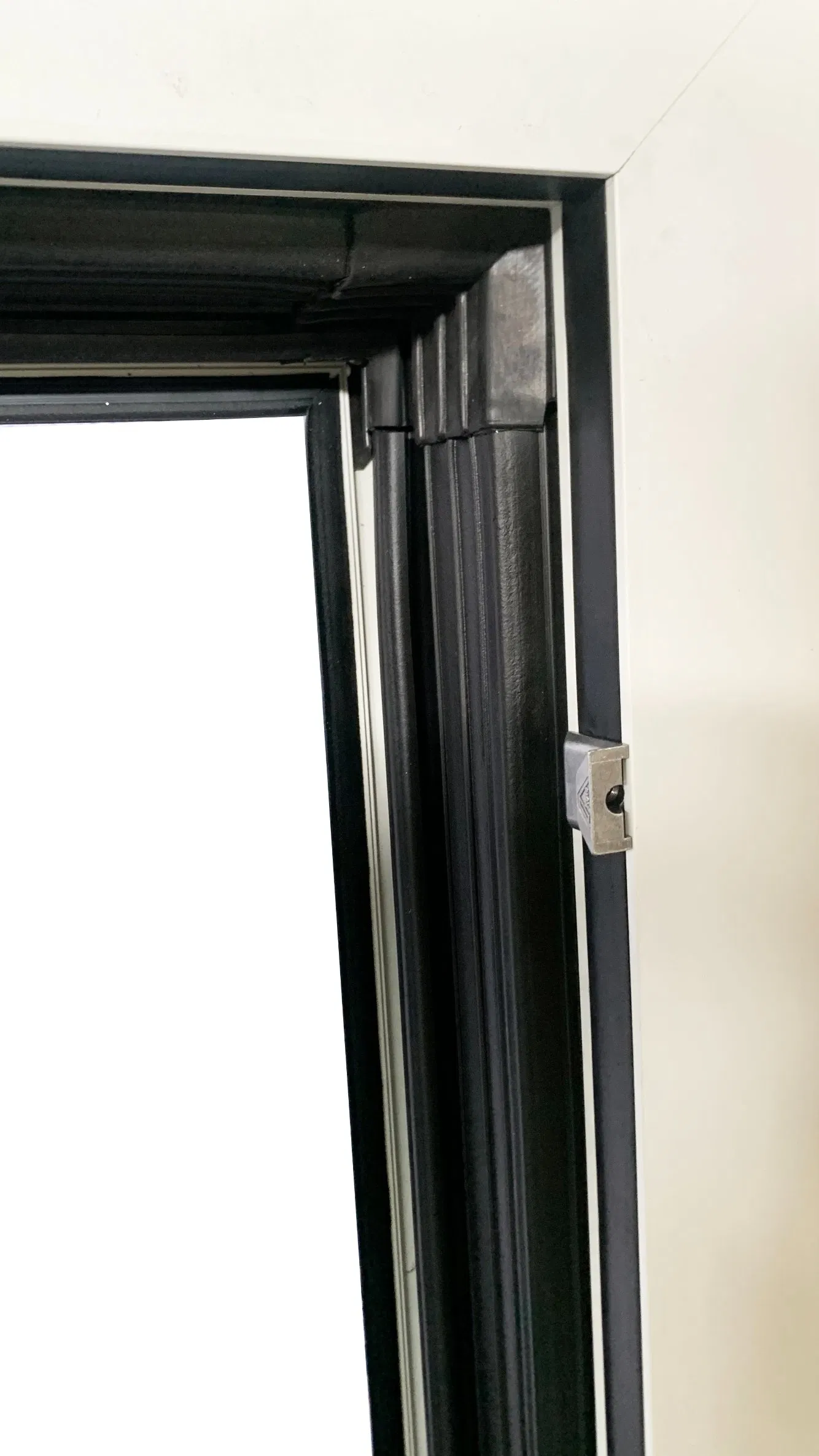 Penjoy High Quality Energy Efficient Thermal Break Aluminum Triple Glaze Passive House Window