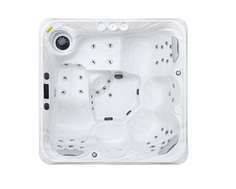 Семейный СПА-бассейн на 5 человек с гидромассажем