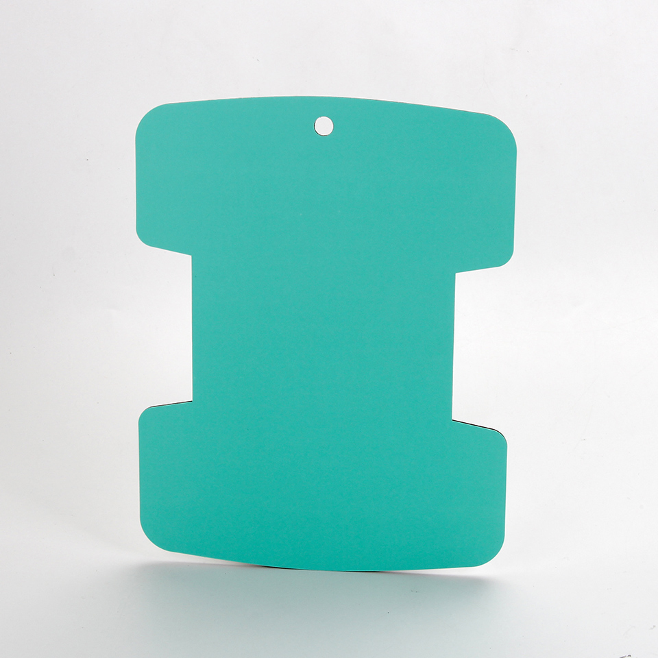 Бумажная вешалка для одежды с логотипом UV